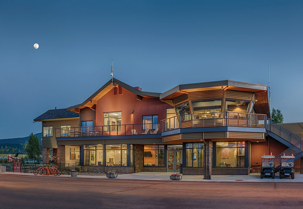 WYoungTruckeeAirport11.jpg WYoungTruckeeAirport11.jpg